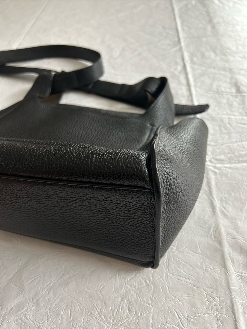CUYANA Double Loop Black Pebbled Leather Crossbody Shoulder Bag Italy w/ Dustbag - Picture 5 of 8